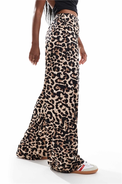 Брюки с широкими штанинами артикул 135700139