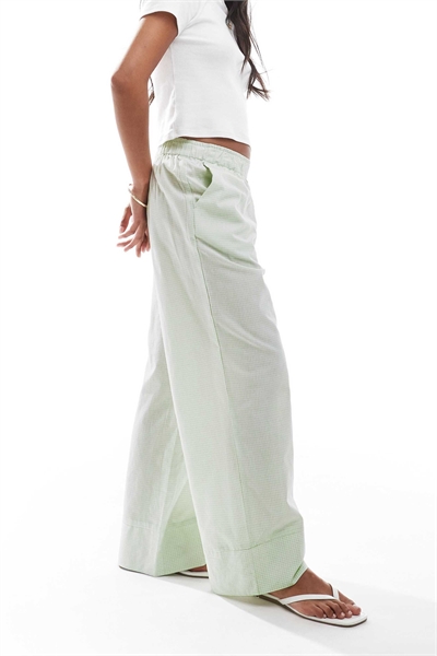 Брюки с широкими брючинами в стиле боксерских артикул 140891792