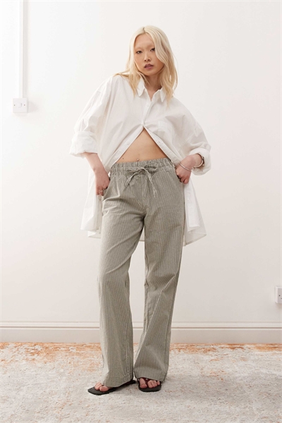 Брюки с широкими штанинами и завязками спереди артикул 140396538