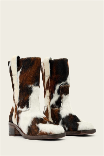 Ботинки средней длины Terri с принтом «коровья шкура» кремового цвета артикул 154893664