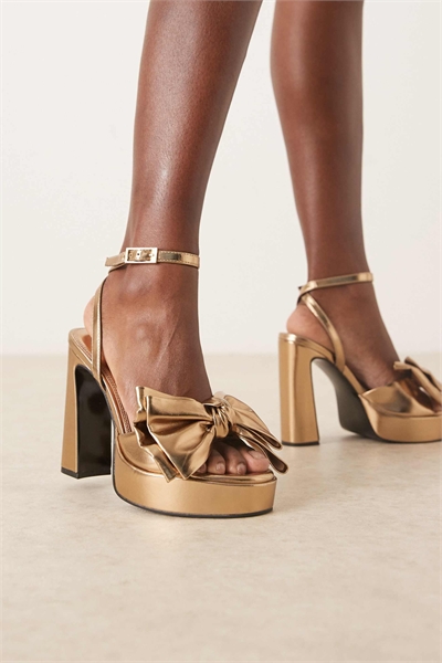 Сандалии Nala на платформе с большим бантом артикул 149854079