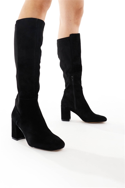 Ботинки до колен на блочном каблуке Satori из чёрной кожи артикул 148259178