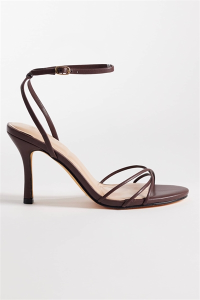 Сандалии на каблуке «Лолли» артикул 152707248