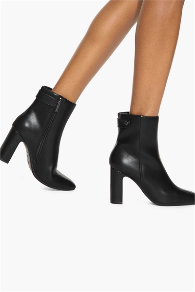 Ботинки Trix до середины лодыжки черного цвета артикул 153498575