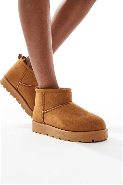 Уютные мини-ботинки телесного цвета артикул 148661705