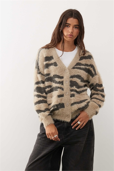 Кардиган из ворсованного трикотажа с зебровским принтом артикул 147665014