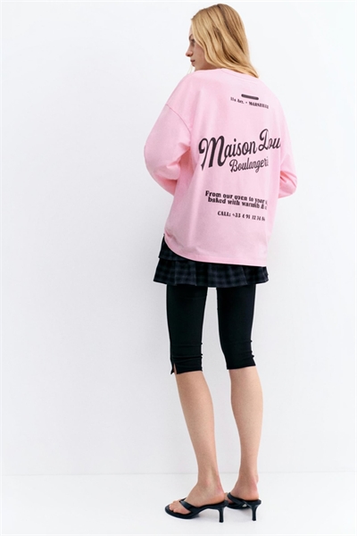 Розовая футболка с надписью артикул 156245756