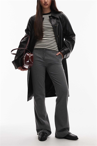 Узкие брюки с расклешенными штанинами артикул 154340371