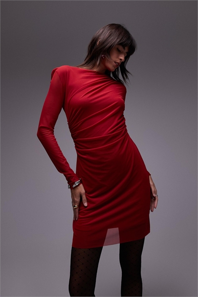 Мини-платье из сетчатой ткани с длинными рукавами и драпировкой артикул 139796421