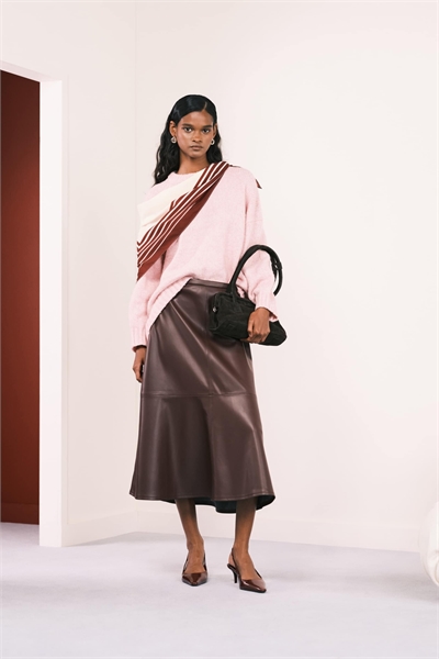 Юбка средней длины из искусственной кожи артикул 151270427