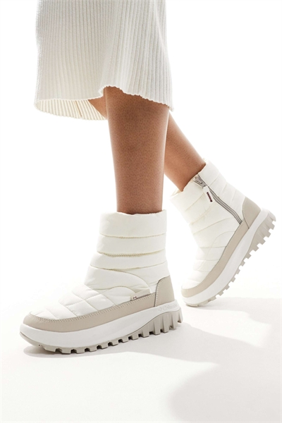 Зимние ботинки Snowtrot цвета «морская соль» и «инжир» артикул 134822058