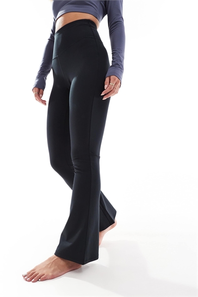 Леггинсы для йоги Petite Icon с высокой талией и зауженными штанинами, с мягкой на ощупь тканью артикул 136003327