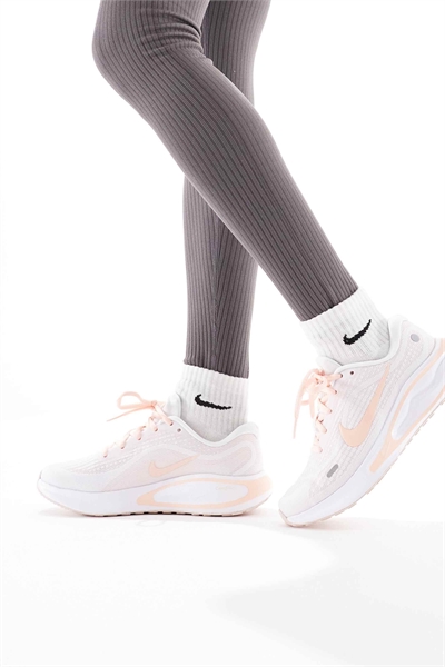 Кроссовки Journey Run артикул 142399544