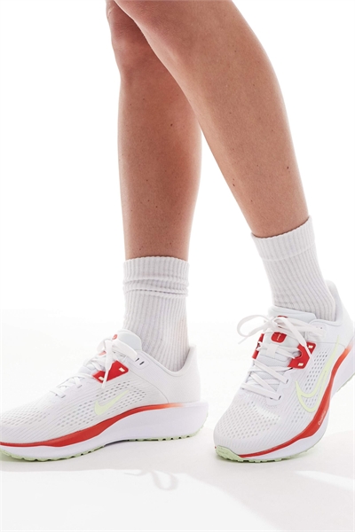 Кроссовки Quest 6 в бело-красном цвете артикул 139790497