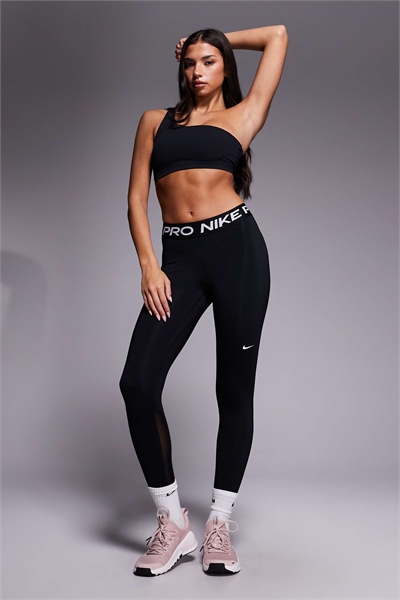 Укороченные леггинсы Nike Pro Training 365 артикул 117845114