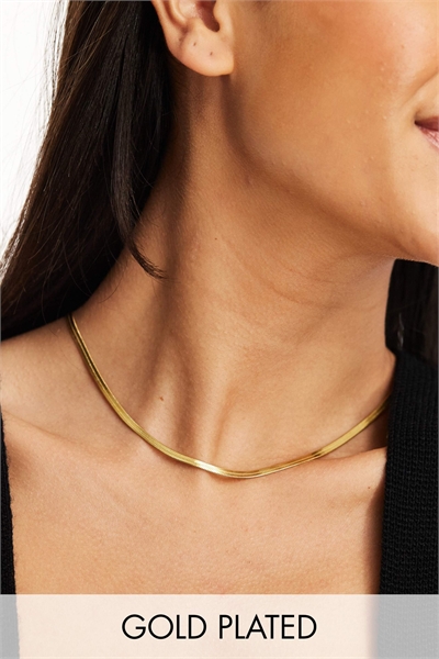 Колье с плоской змеиной цепочкой из нержавеющей стали с 18-каратным золотым покрытием артикул 136438088