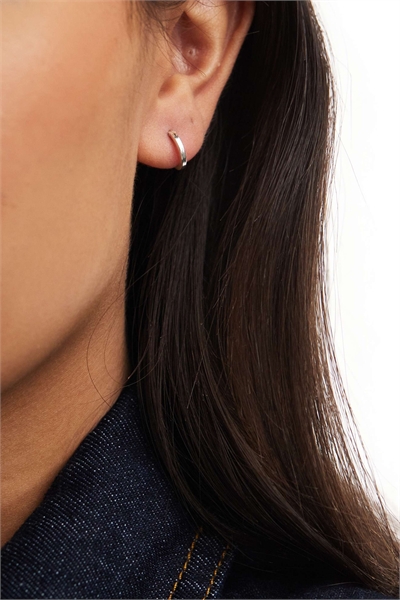 Серьги-кольца с плоской поверхностью диаметром 10 мм артикул 141070214