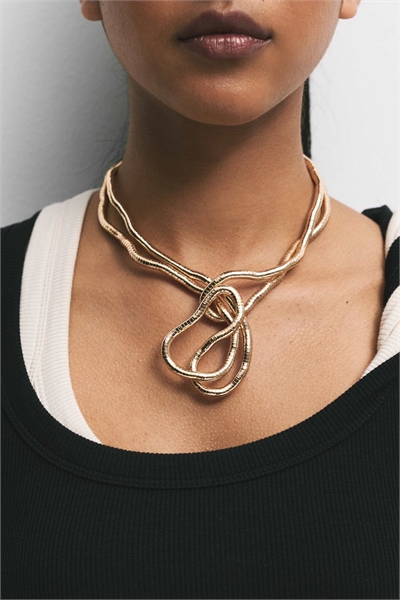 Колье из металла артикул 150479107