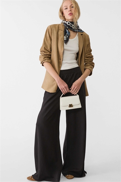 Сумка через плечо с двумя ручками белого цвета артикул 148659500