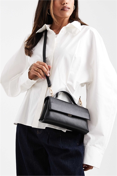 Классическая сумка с ручкой сверху черного цвета артикул 149135459