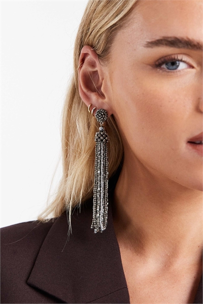 Длинные серьги с кисточкой из бисера артикул 149833160