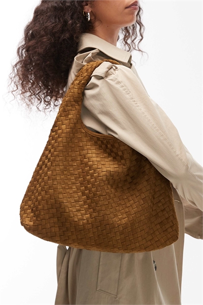 Большая плетеная сумка через плечо Lara из искусственной замши артикул 151099906