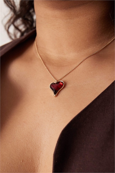 ASOS DESIGN: колье Curve с подвеской в форме сердца артикул 152119263