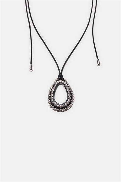 Шнурковое колье с подвеской, черного цвета артикул 155663645