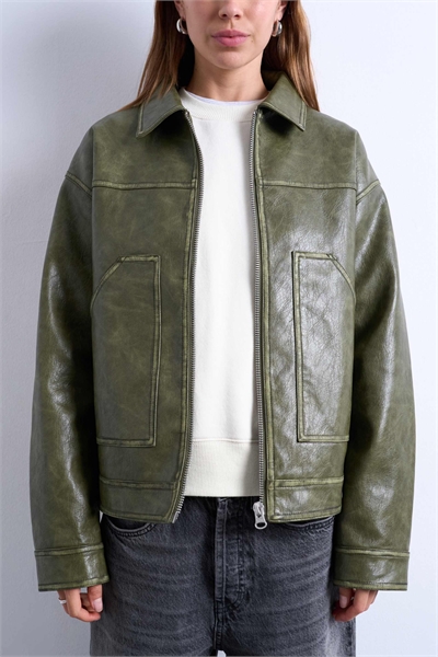 Куртка из искусственной кожи на молнии с накладными карманами, цвет «вымытый зеленый» артикул 147691854