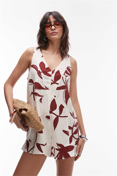 Комбинезон из льна с глубоким вырезом артикул 142430274