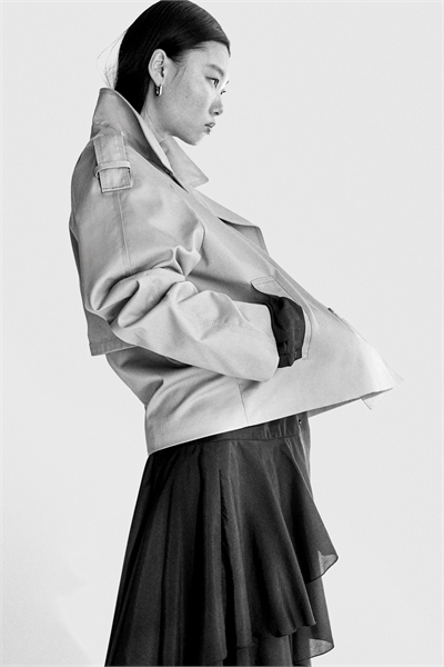 Короткий тренч артикул 1335431002