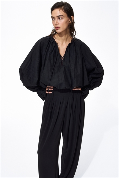 Брюки с гофрированными штанинами артикул 1341063001