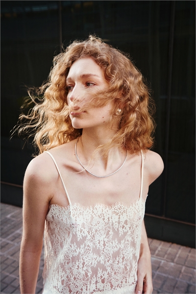 Блузка с кружевными бретелями артикул 1342168001