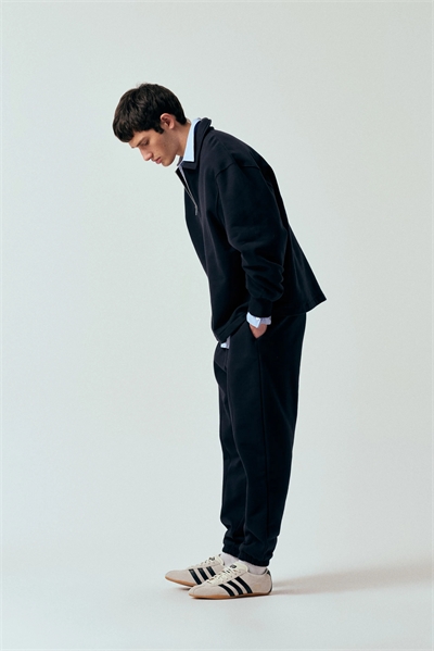 Джоггеры зауженного кроя со складками co-ord артикул 150368793