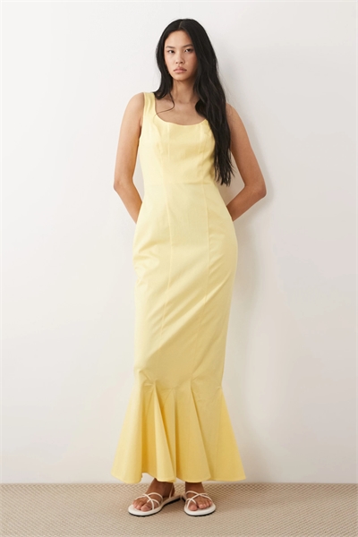 ASOS DESIGN — Макси-платье с высоким вырезом, расклешенным низом и вставками-годе артикул 154262532