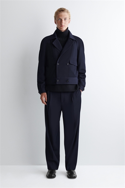 Плиссированные брюки с прямыми штанинами из шерстяного бленда артикул 1294427001