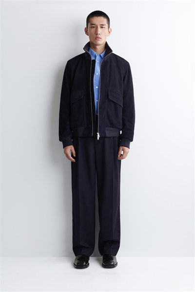 Замшевая летная куртка артикул 1301225001