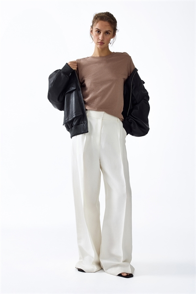 Футболка из шелковой ткани артикул 0776746049