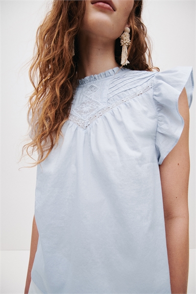 Хлопковая блузка с пинтуками артикул 1323802003