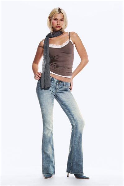 Джинсы Booty Bei с низкой посадкой и зауженными брючинами артикул 1228331016