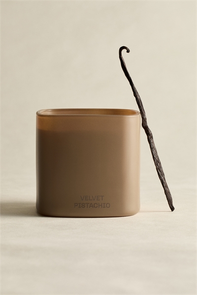 Большая ароматическая свеча в стеклянном держателе артикул 1277273005