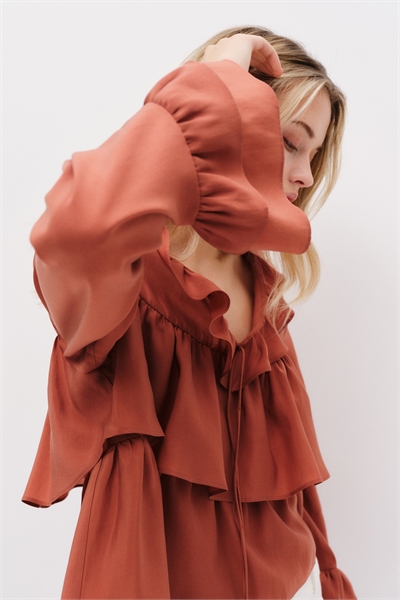 Блузка с оборками артикул 1313411006