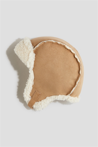 Шапка-ушанка артикул 1250049001