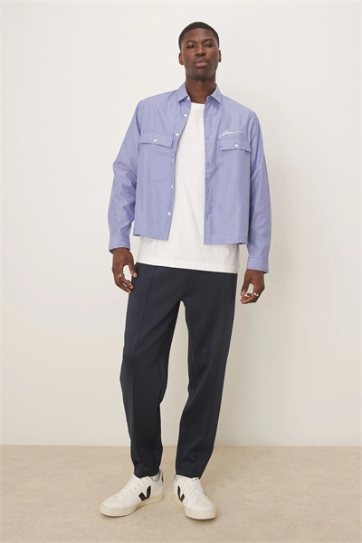 Джоггер с зауженным кроем из плотной ткани артикул 146697508