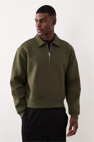 Толстовка свободного кроя с воротником и четвертью молнии из плотной ткани артикул 149105718