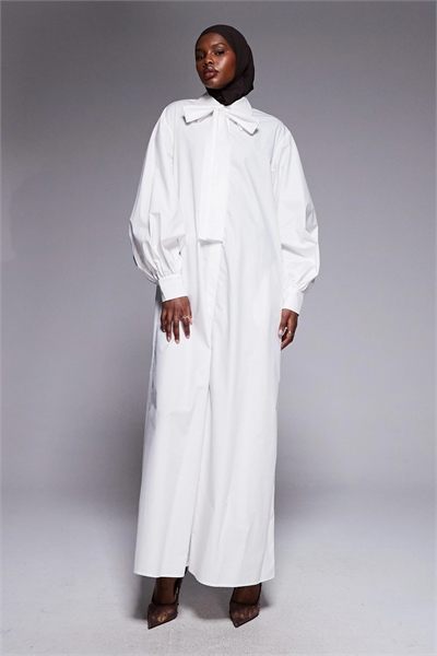 Макси-платье с застежкой на пуговицах и декором на воротнике артикул 155319276