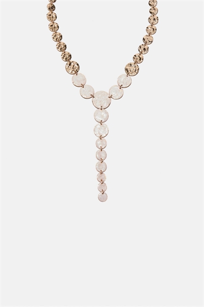 Колье-лариат с эмалевой текстурой артикул 155526780