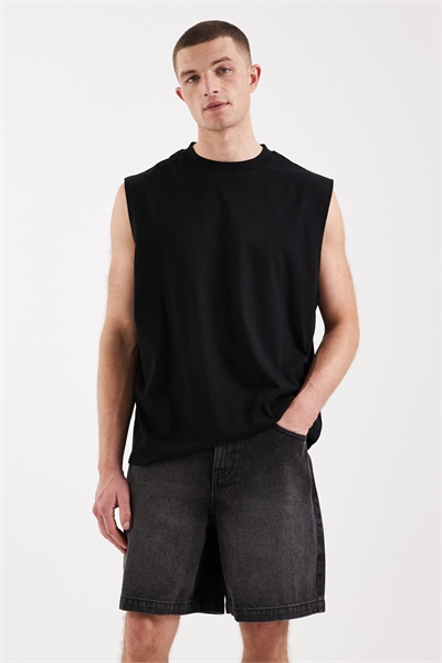 Джинсовые шорты средней длины артикул 153053143