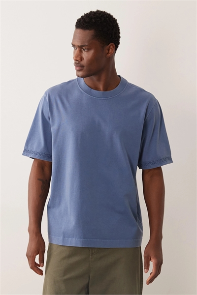 Футболка премиум-класса из плотной ткани артикул 155541496