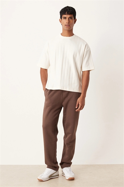 Джоггеры с прямыми брючинами из базовой коллекции артикул 148073136